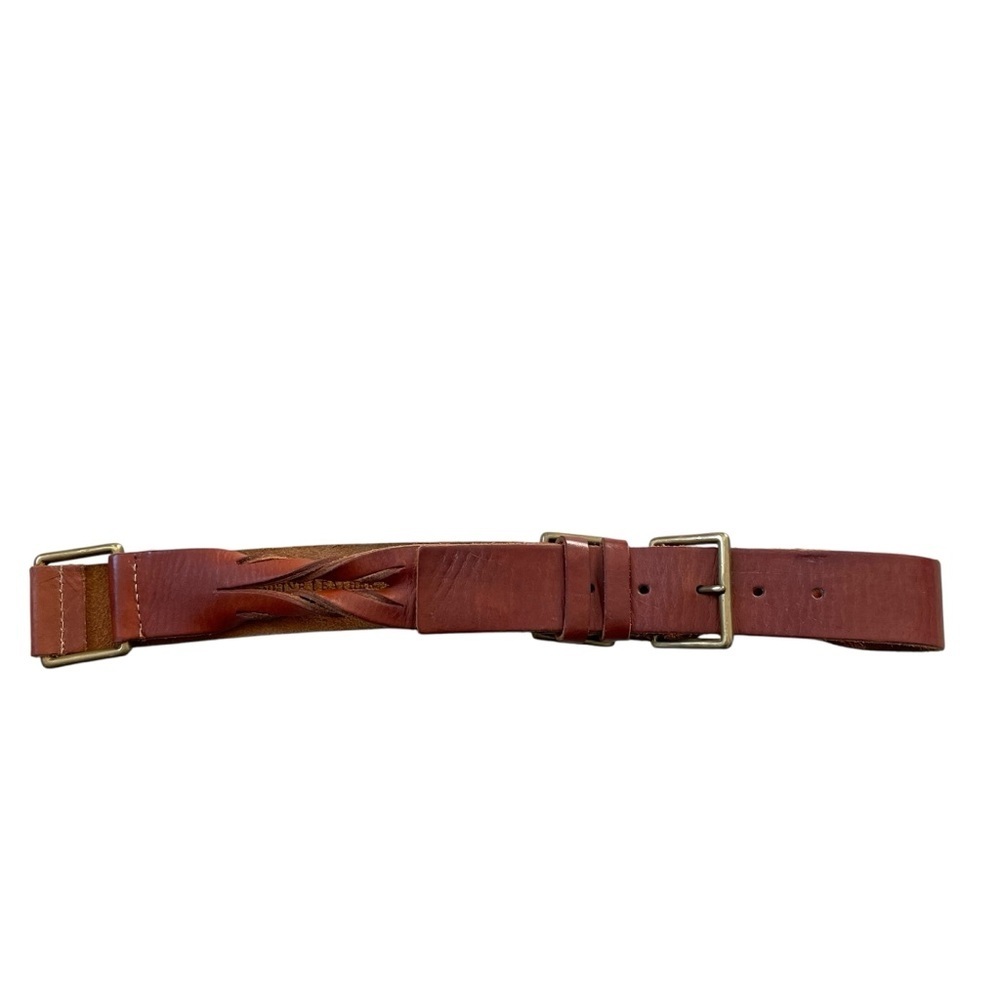 VINTAGE Brown Leather Belt With Brass Buckle
M